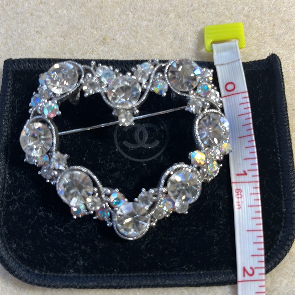 Austrian Crystal brooch/pendant - Picture 4 of 5